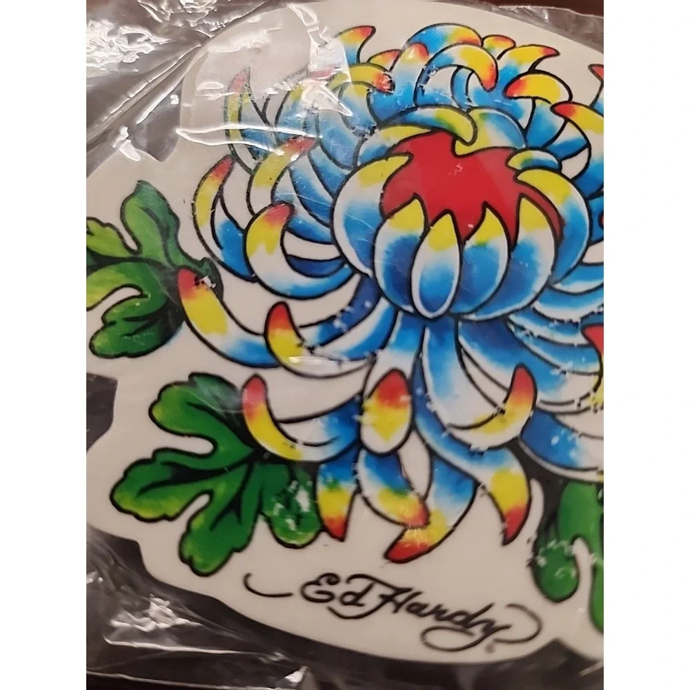 Ed‎ Hardy Designer Pencil Eraser Flower Shaped Blue Colorful Design NEW